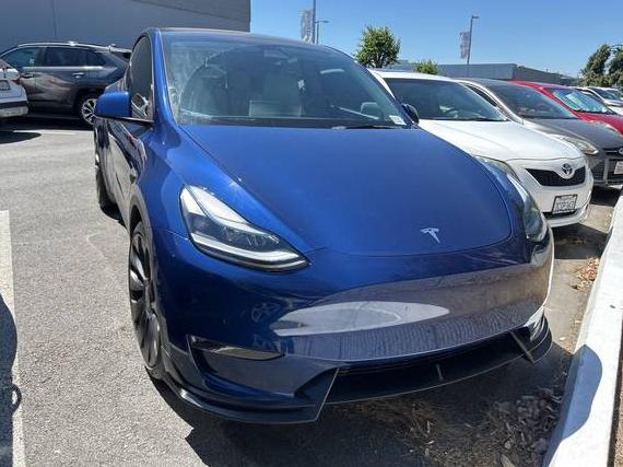 TESLA MODEL Y 2022 7SAYGDEF9NF366540 image